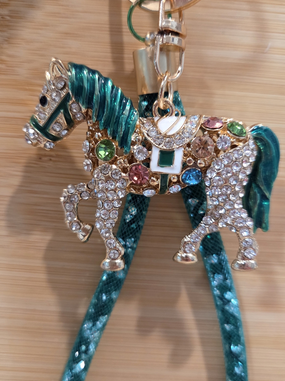 🎠 Vintage Carousel Horse Rhinestone Teal Crystal Wristlet Keychain Bag Charm